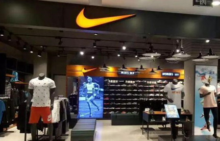  名牌服装进口清关进口关税是几多？怎么清关？